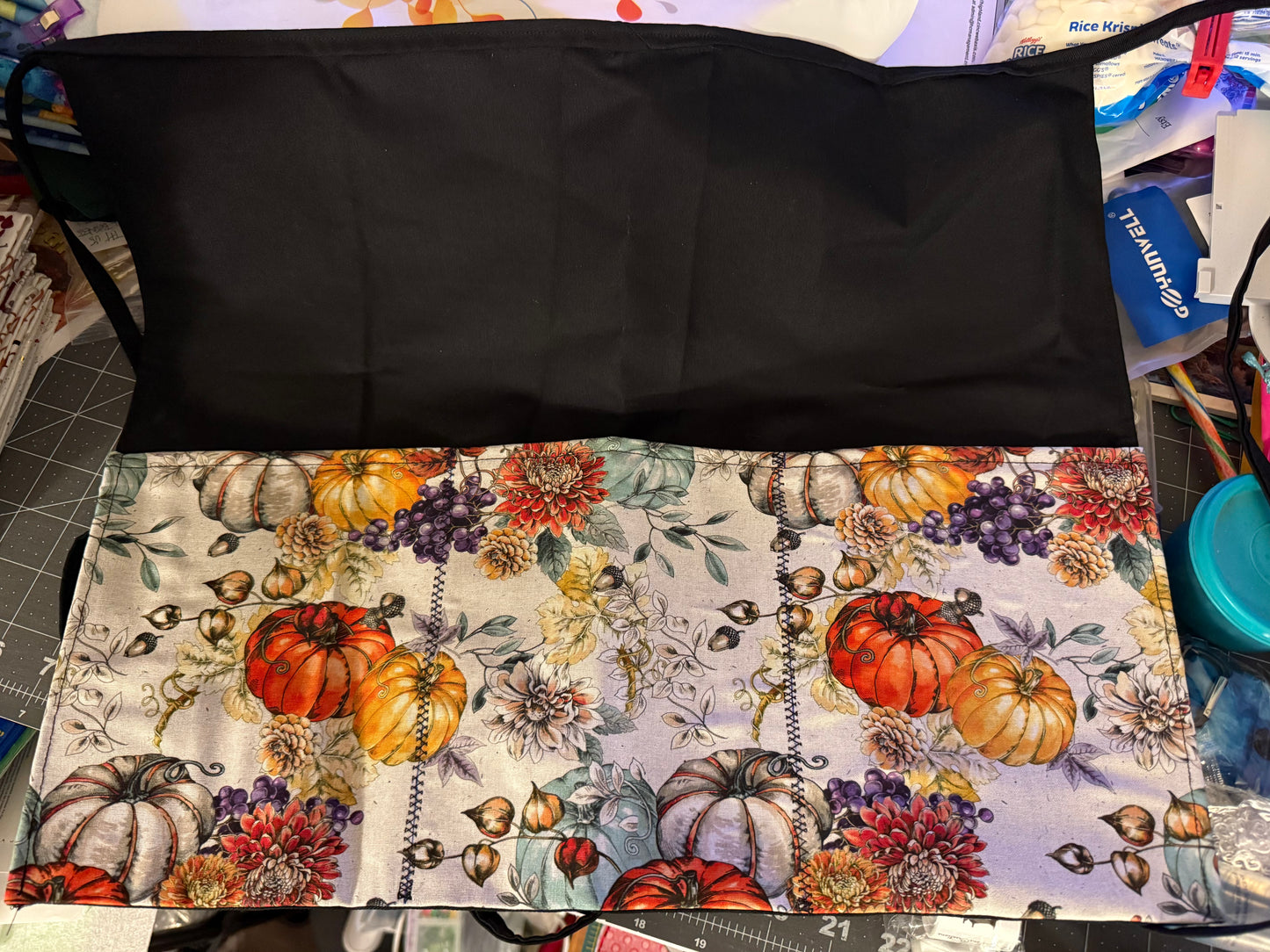 Server apron