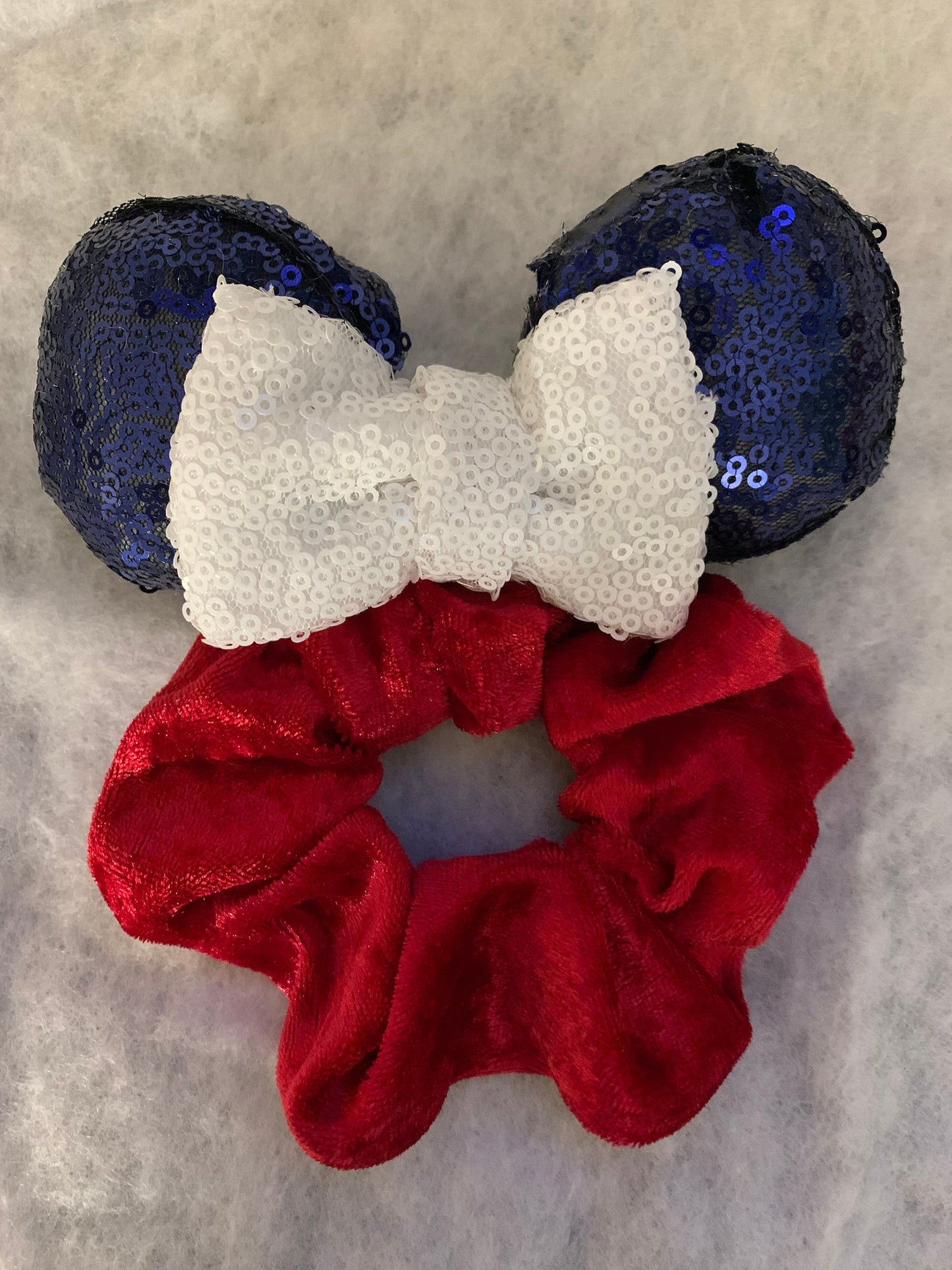 Mickey & Minnie scrunchies velour